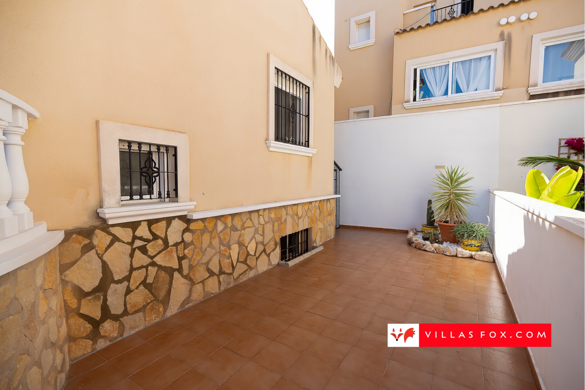 Продається окрема вілла Residencial Los Alcores San Miguel de Salinas-45