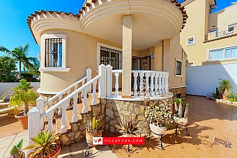 Los Alcores San Miguel de Salinas detached villa for sale-41