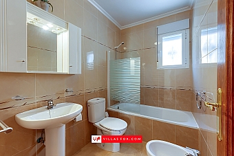 Los Alcores San Miguel de Salinas detached villa for sale-8