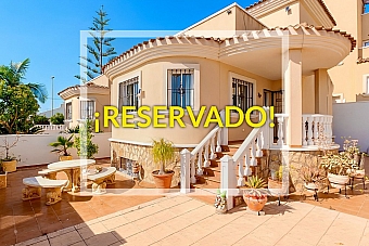 RESERVED! 4-bedroom detached villa on 3 levels with garden and great views, Mirador de San Miguel, San Miguel de Salinas