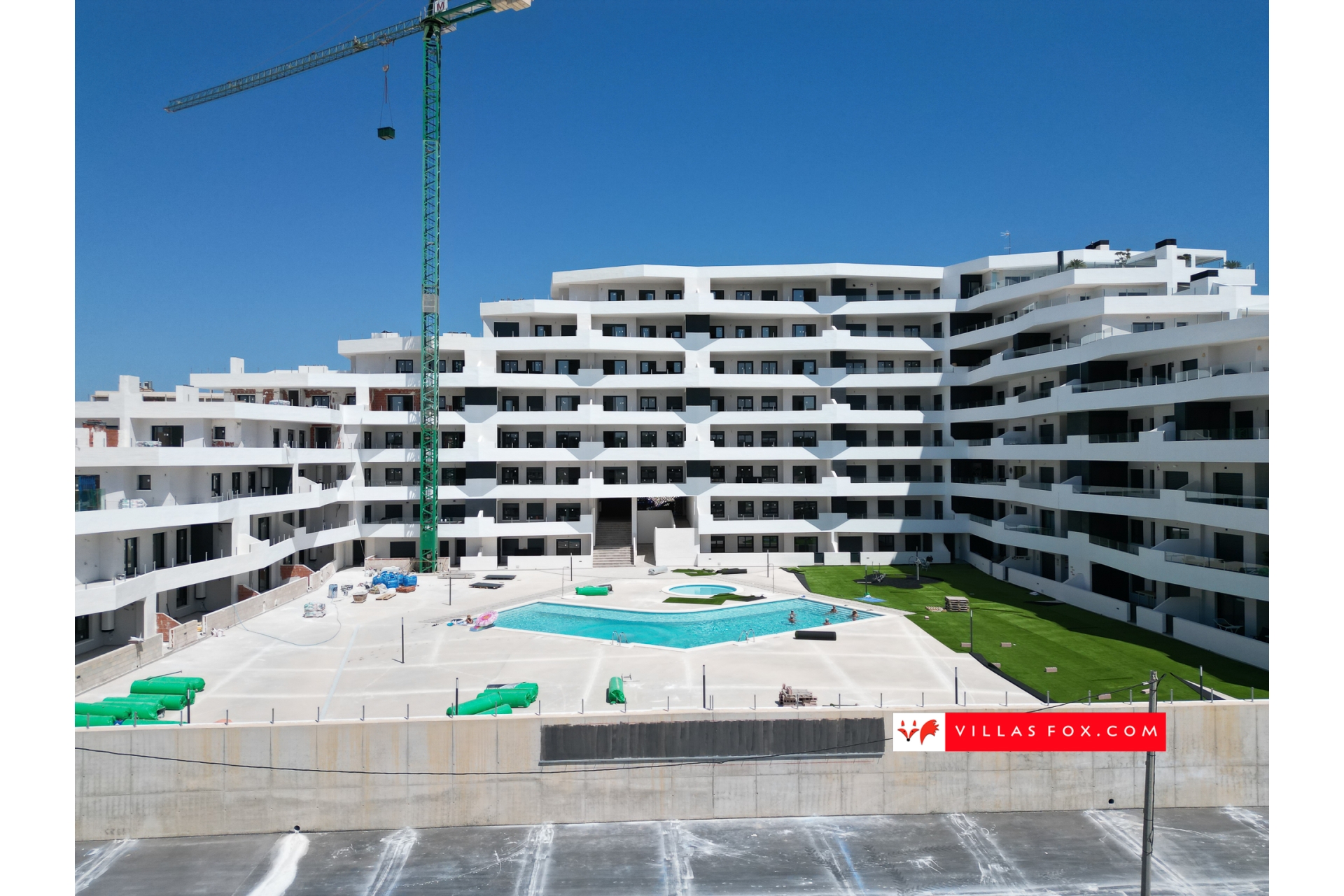 Crucero Resort Paradise Resort San Miguel de Salinas-01