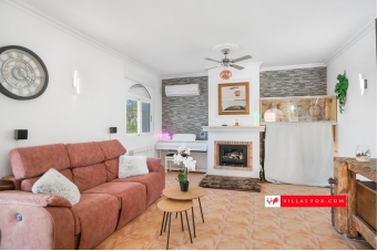 San Miguel de Salinas Las Comunicaciones 5-bedroom luxury villa for sale-02