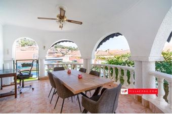 San Miguel de Salinas Las Comunicaciones 5-bedroom luxury villa for sale-05