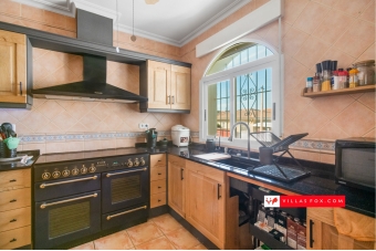 San Miguel de Salinas Las Comunicaciones 5-bedroom luxury villa for sale-27