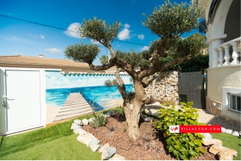 San Miguel de Salinas Las Comunicaciones 5-bedroom luxury villa for sale-37