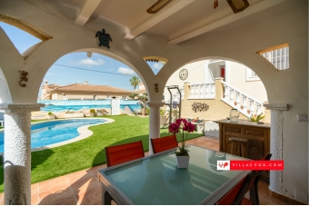 San Miguel de Salinas Las Comunicaciones 5-bedroom luxury villa for sale-44