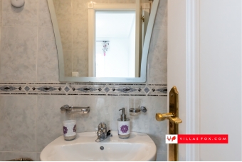 San Miguel de Salinas ground-floor apartment town centre-06