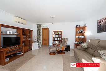 Luxury Spanish villa for sale-08