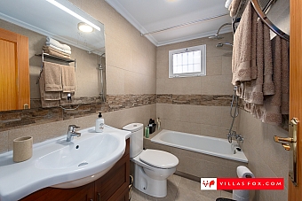 Luxury Spanish villa for sale-12