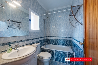 Luxury Spanish villa for sale-27