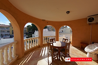 Luxury Spanish villa for sale-30
