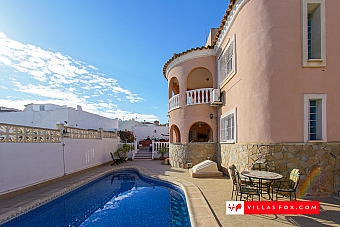 Luxury Spanish villa for sale-40