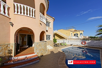 Luxury Spanish villa for sale-46
