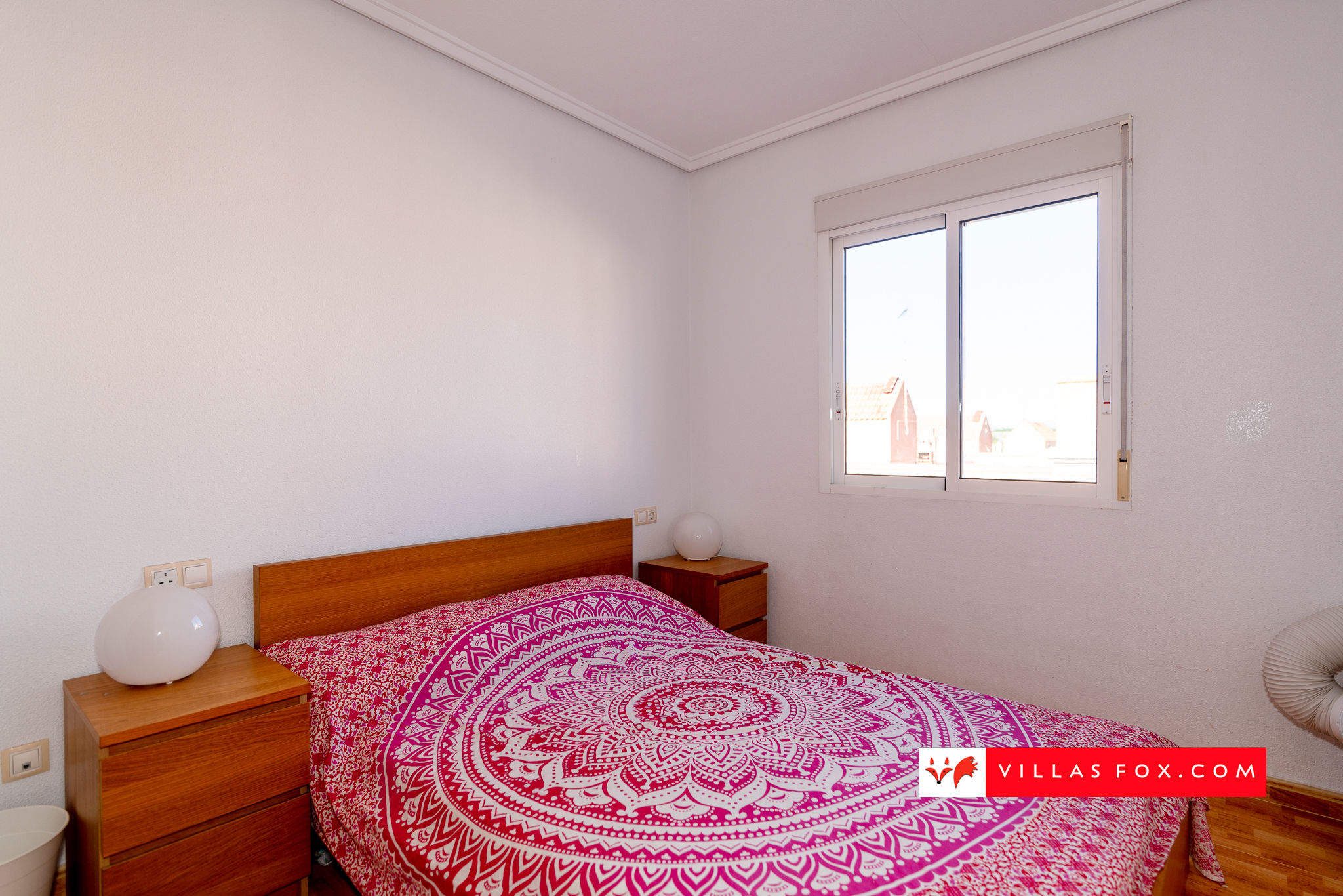 San Miguel de Salinas 2-bedroom top-floor apartment with private solarium for sale-4