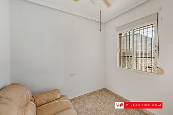 San Miguel de Salinas ground-floor apartment with garden-34