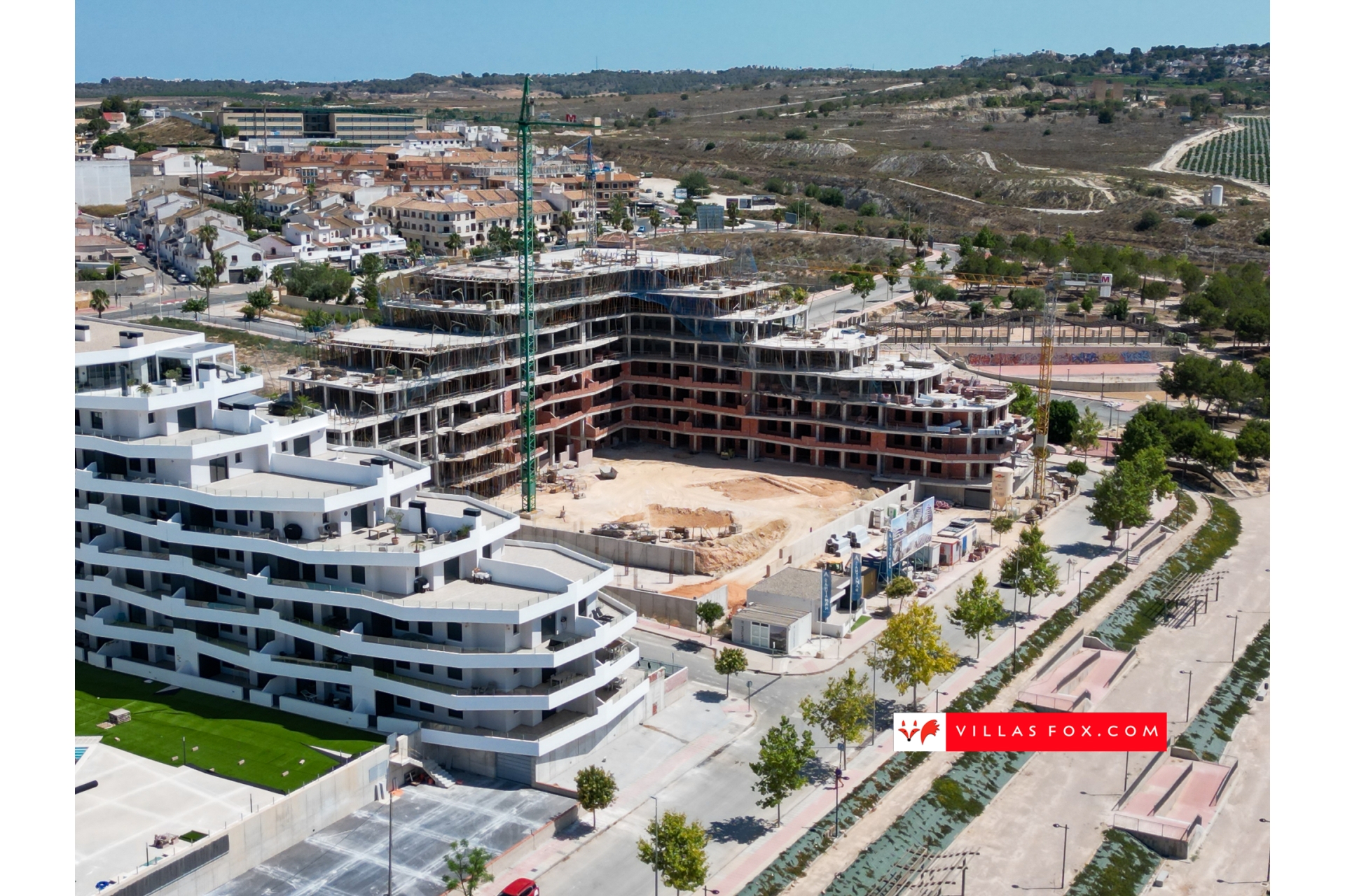 CRUISE Resort 2-bedroom new-build luxury apartment, San Miguel de Salinas - the last one available at this price! (5,000 euros Villas Fox discount applicable!)