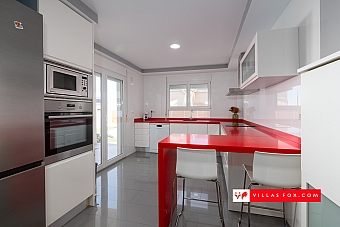 Las Comunicaciones San Miguel de Salinas villa-01