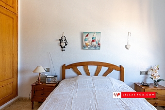 San Miguel town centre top-floor apartment with garage space-09