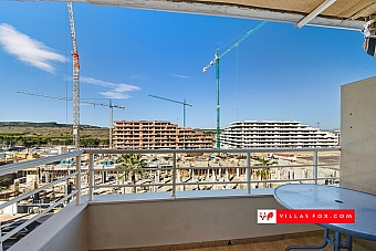 San Miguel de Salinas top-floor apartment with solarium for sale-09