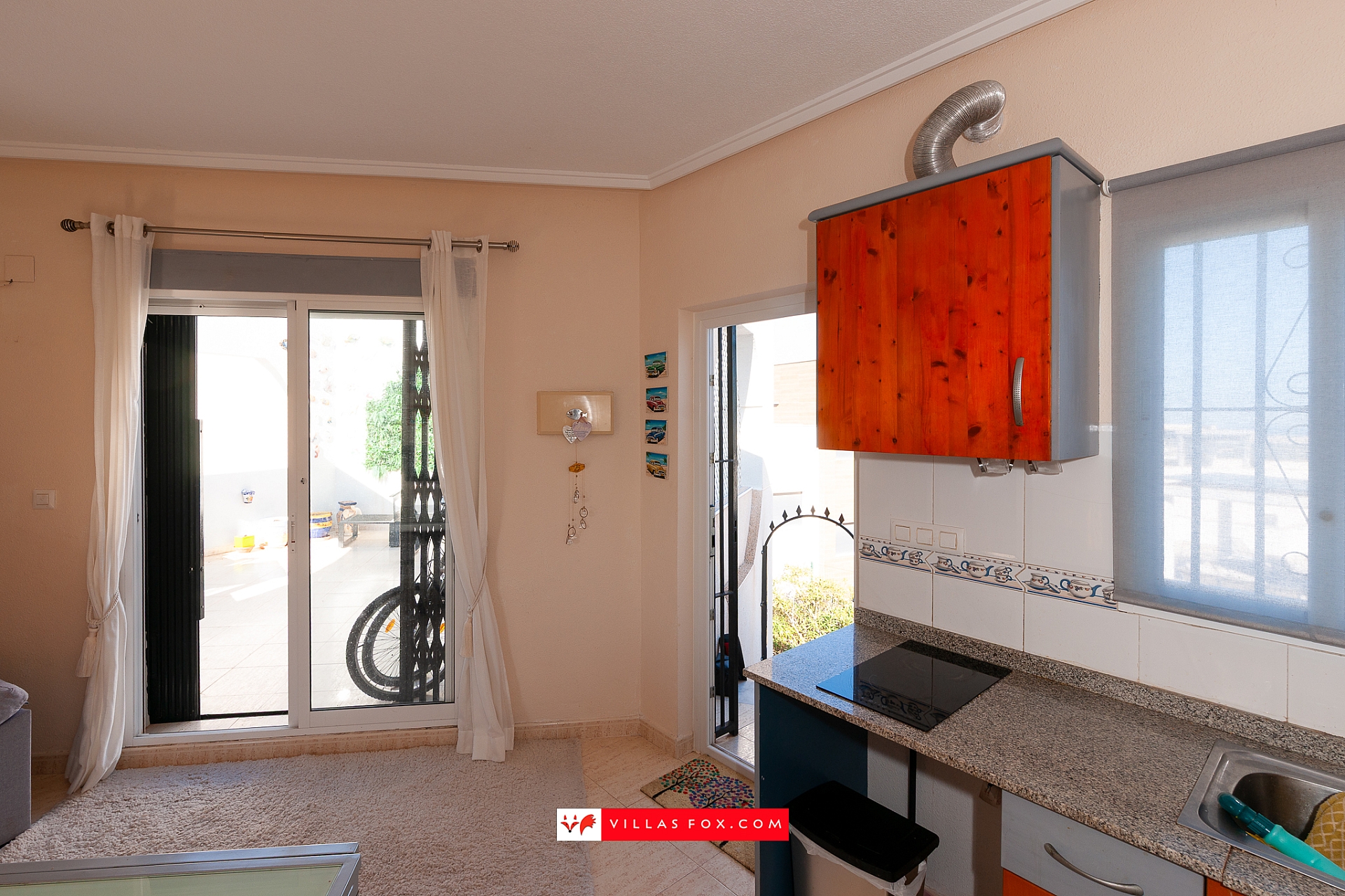 Los Pinos upper floor studio apartment with large terrace, San Miguel de Salinas-24