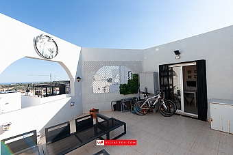 Los Pinos upper floor studio apartment with large terrace, San Miguel de Salinas-12