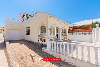 San Miguel de Salinas Balcon de la Costa Blanca detached villa for sale-32