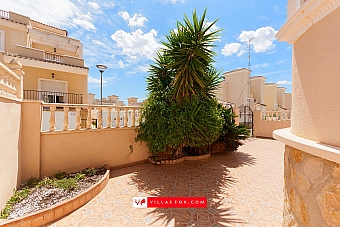 Los Alcores Mirador de San Miguel de Salinas villa for sale-42