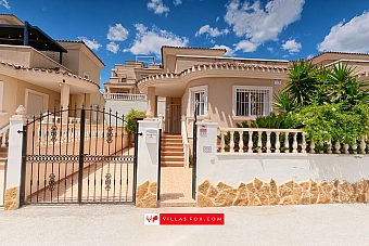 Los Alcores Mirador de San Miguel de Salinas villa for sale-57