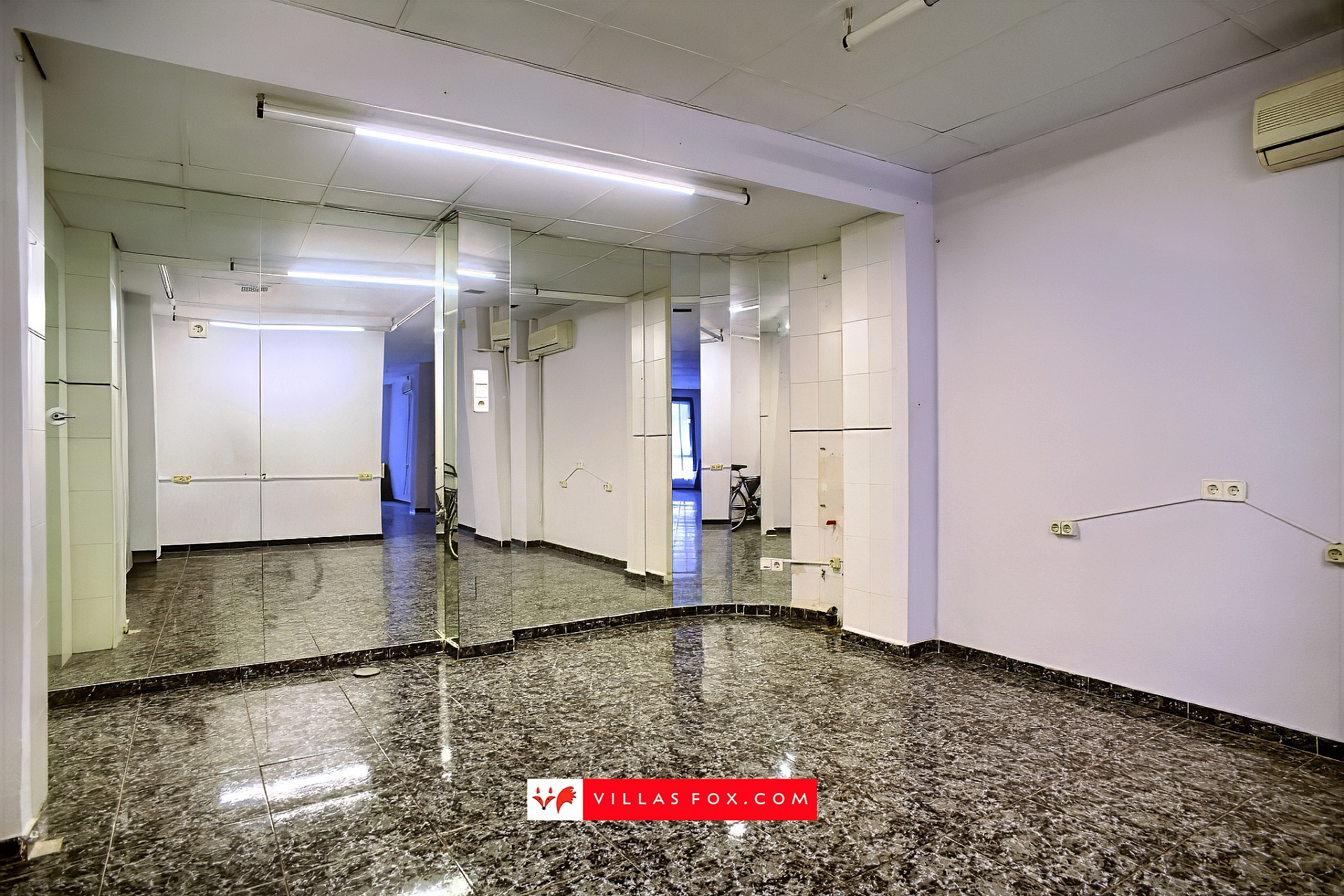 San Miguel de Salinas local shop business premises for sale-8