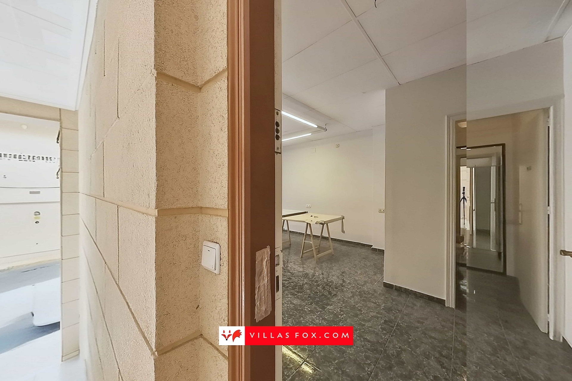 Shop, office or business premises for sale in San Miguel de Salinas