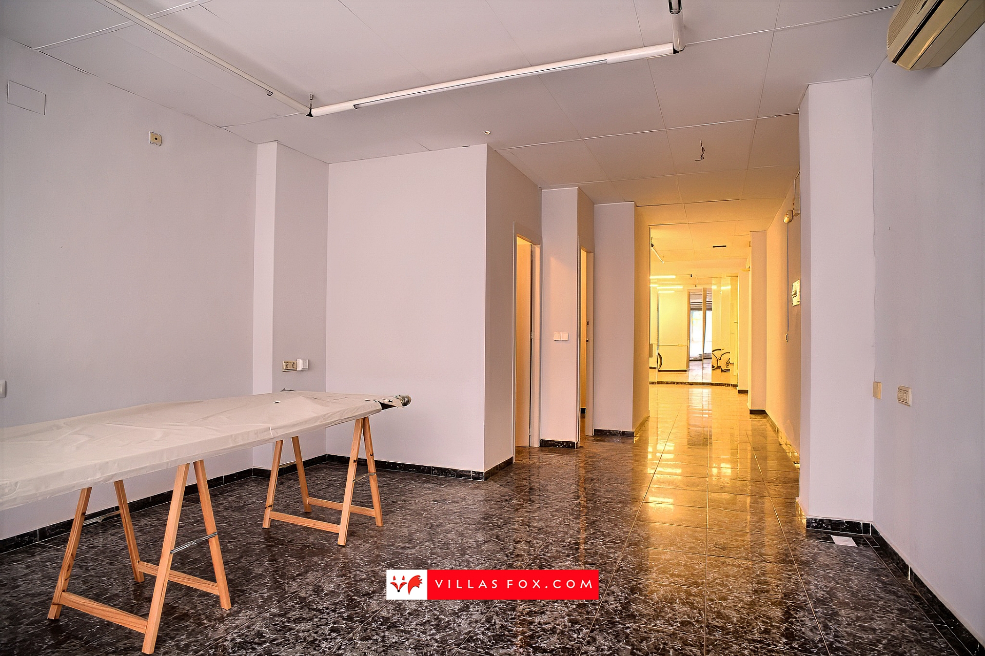 Shop, office or business premises for sale in San Miguel de Salinas