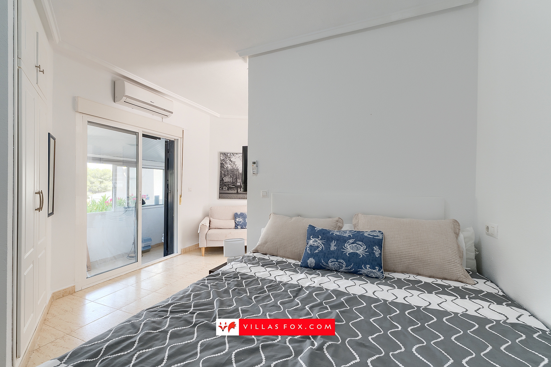 Los Pinos studio apartment for sale San Miguel de Salinas-3