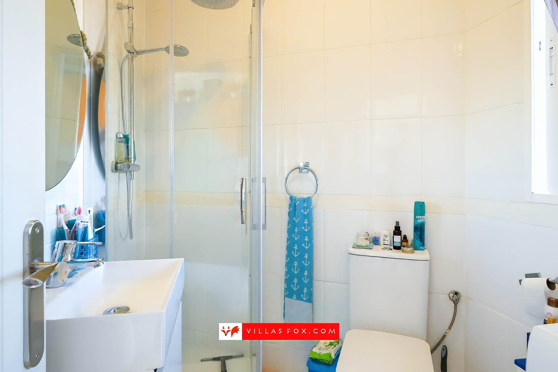 Los Pinos studio apartment, great views, Mirador de San Miguel