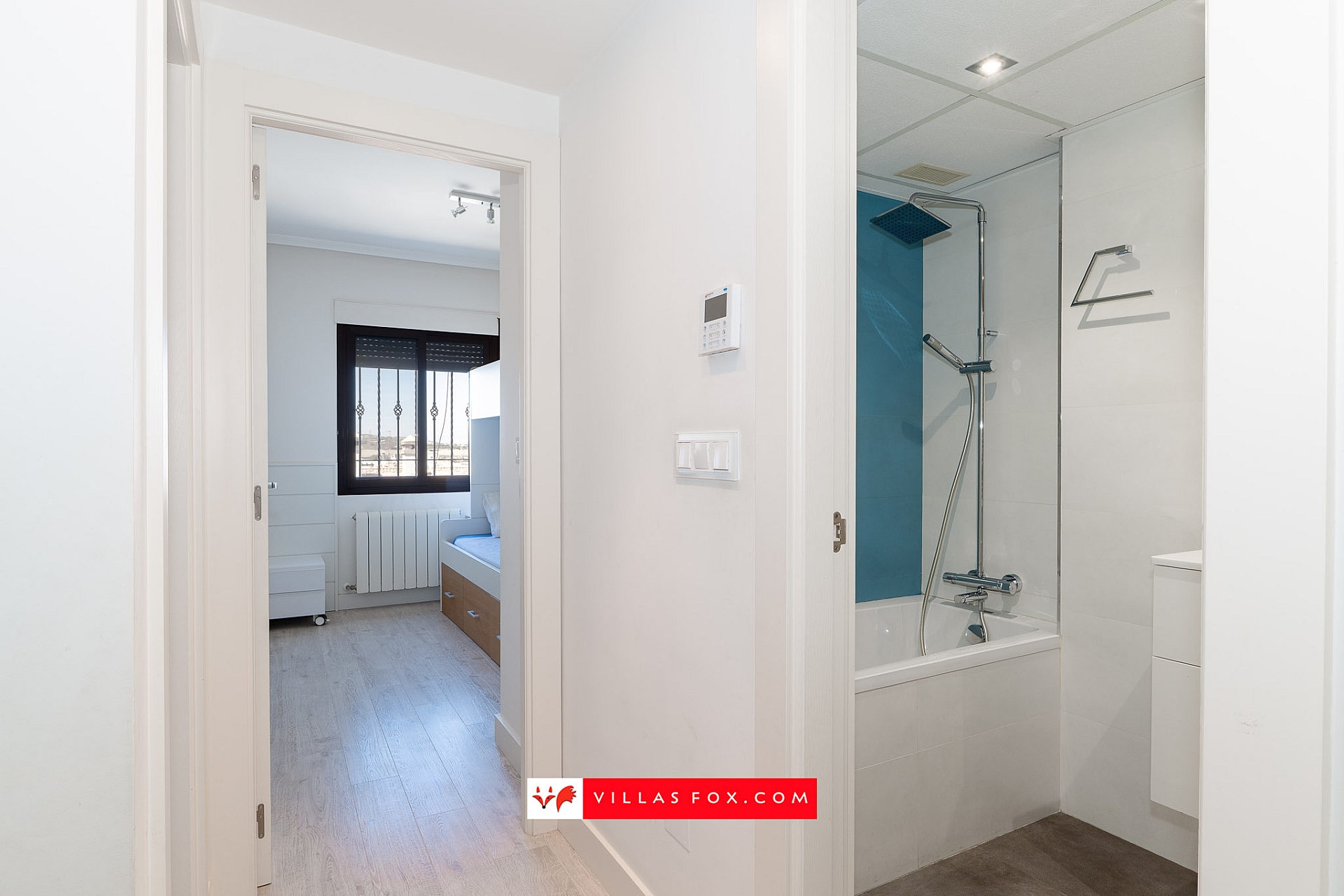 San Miguel de Salinas town centre townhouse for sale-18