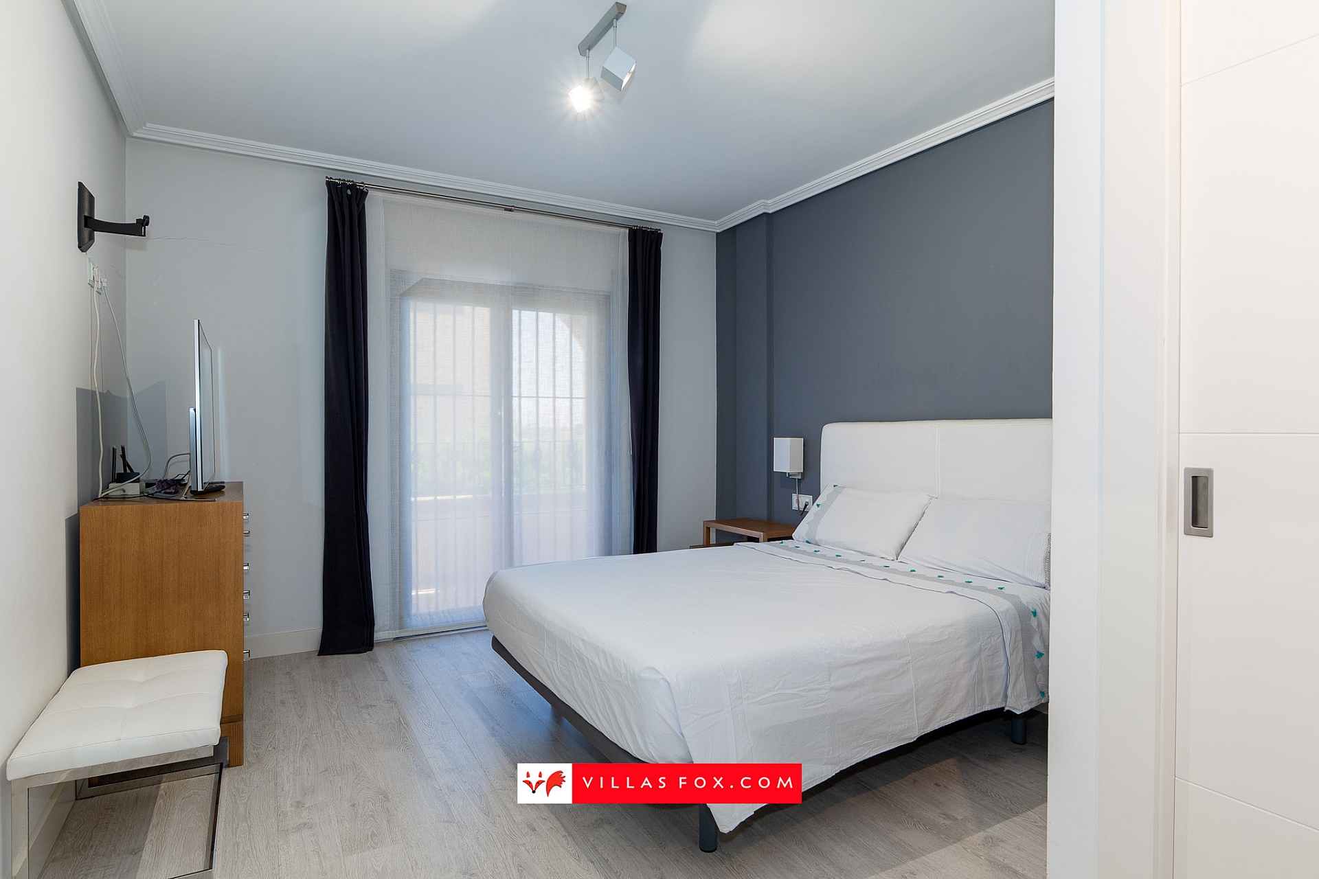 San Miguel de Salinas town centre townhouse for sale-20