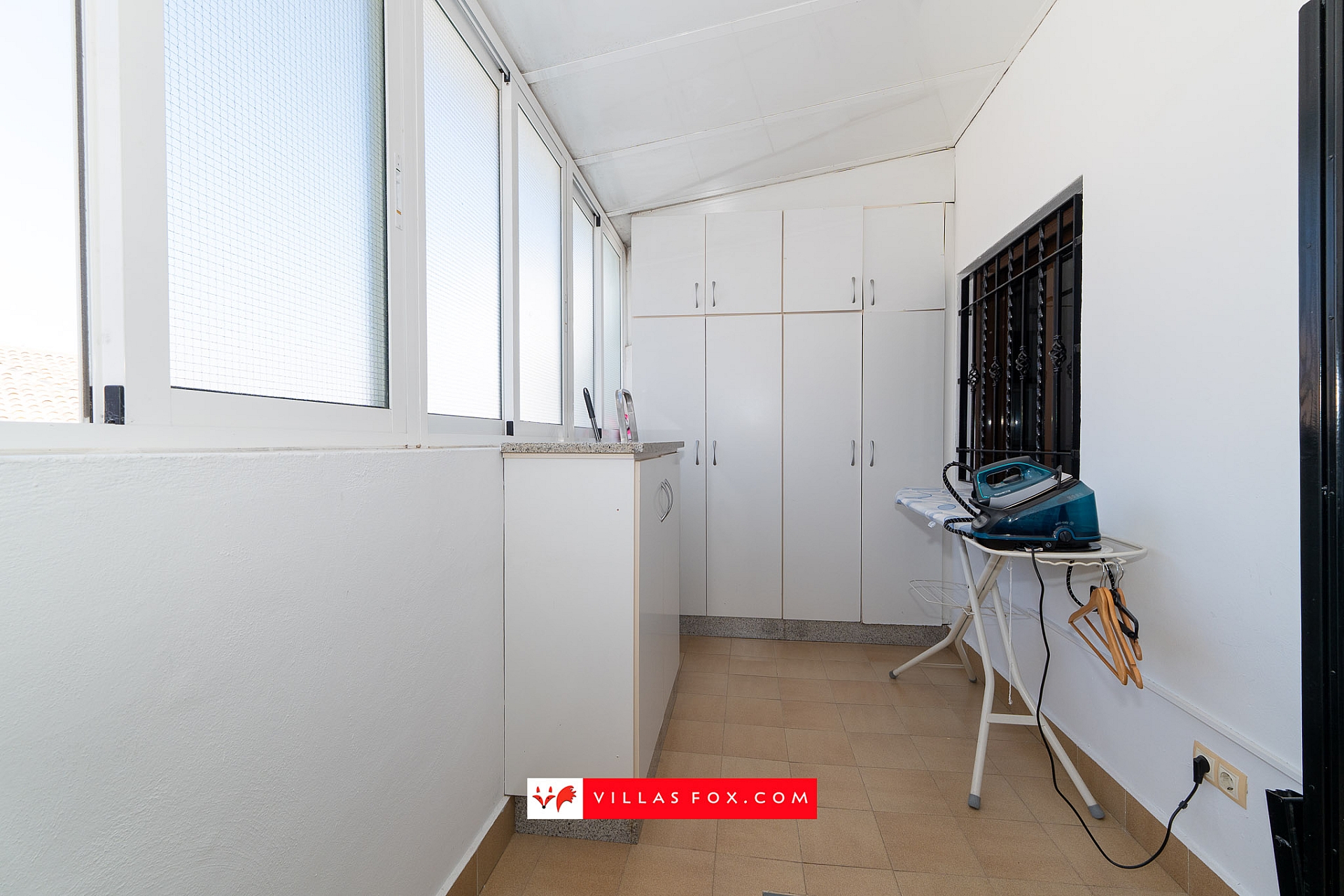 San Miguel de Salinas town centre townhouse for sale-25