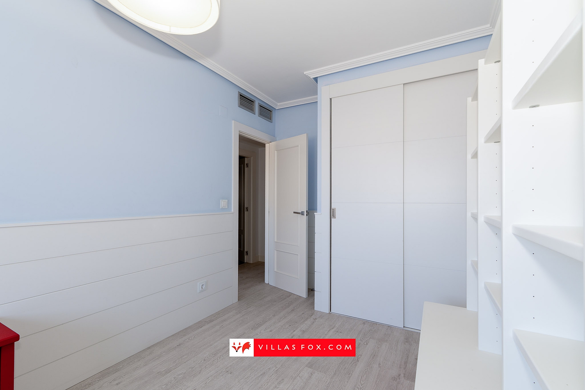 San Miguel de Salinas town centre townhouse for sale-14