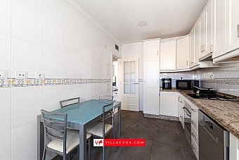 San Miguel de Salinas town centre townhouse for sale-10
