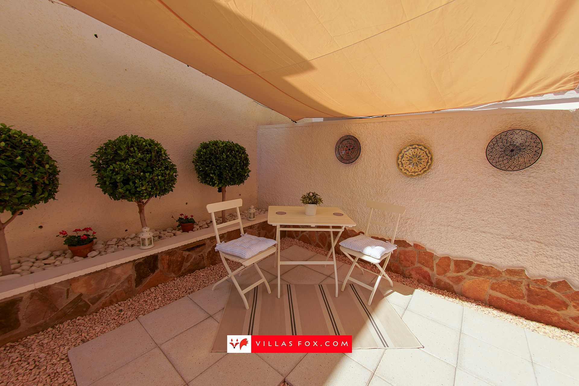Bigastro detached villa with pool for sale-29