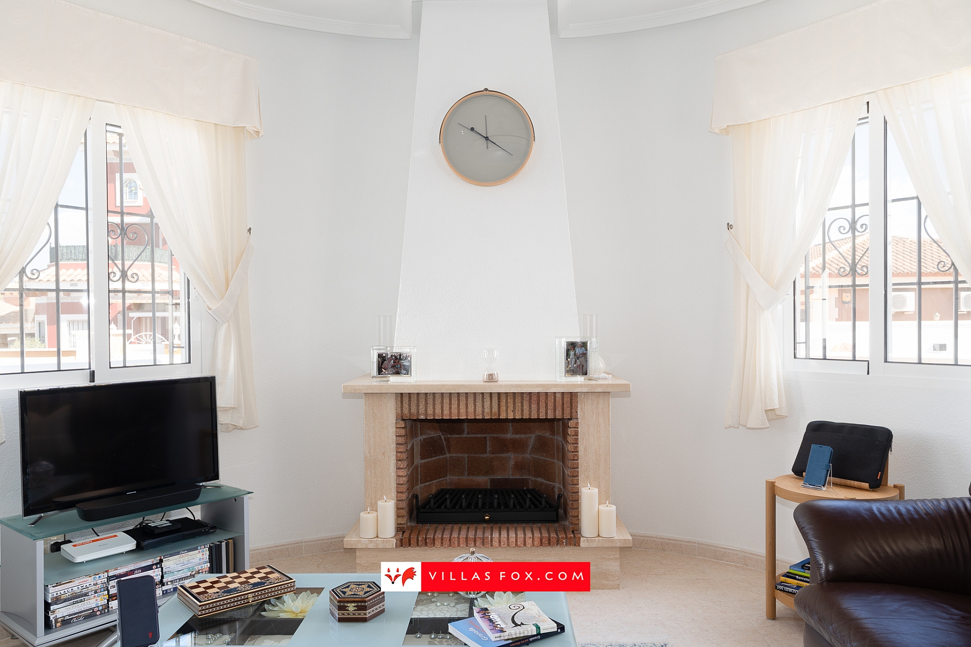 Bigastro detached villa with pool for sale-5