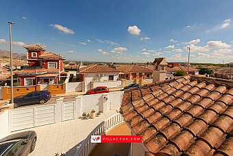 Bigastro detached villa with pool for sale-39