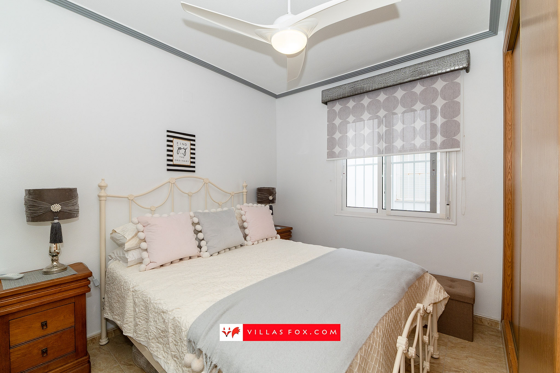 Costa Paraiso IV top-floor apartment with private solarium and garage space for sale, San Miguel de Salinas-12
