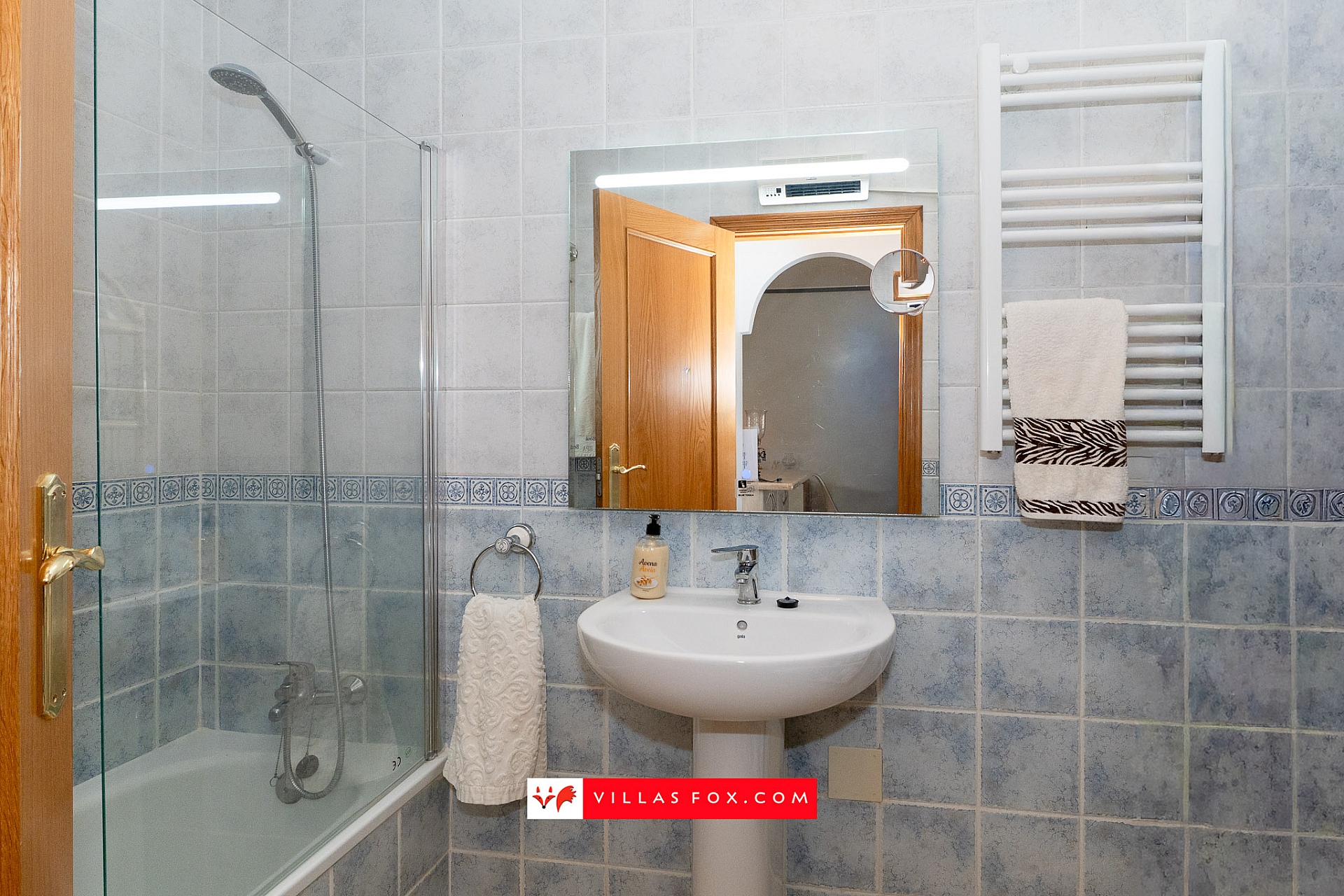 Costa Paraiso IV top-floor apartment with private solarium and garage space for sale, San Miguel de Salinas-21