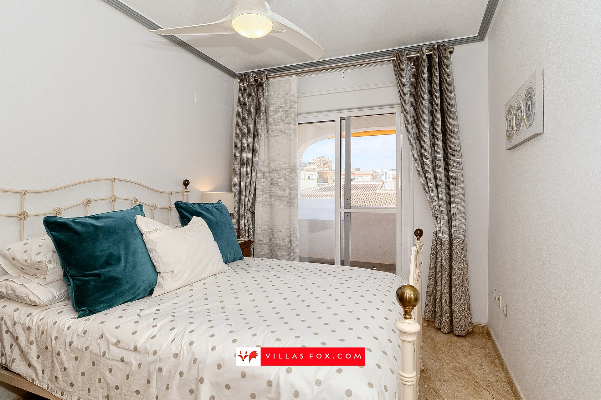 2-bedroom Costa Paraíso IV apartment on top floor with garage space, private solarium, San Miguel de Salinas