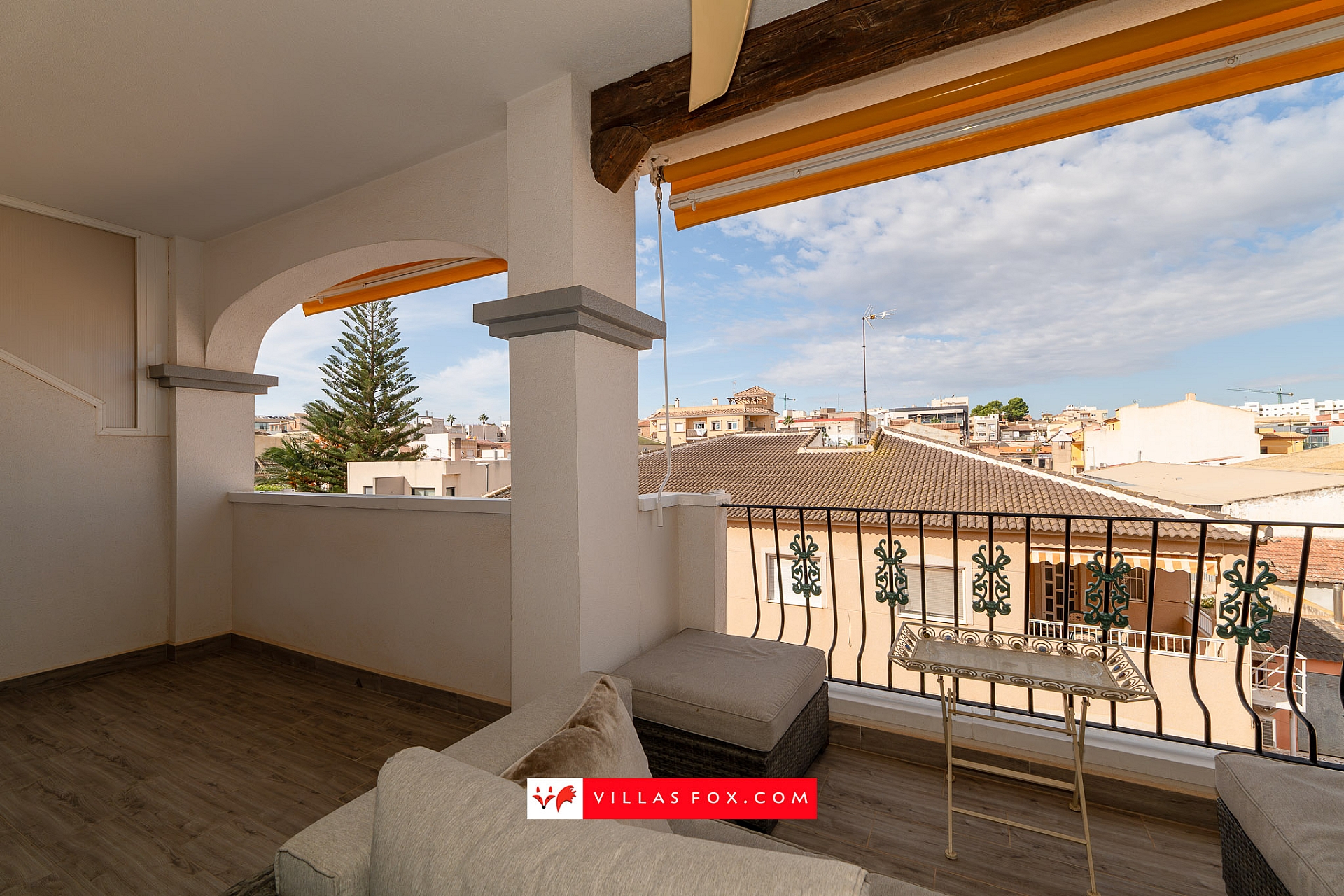 Costa Paraiso IV top-floor apartment with private solarium and garage space for sale, San Miguel de Salinas-30